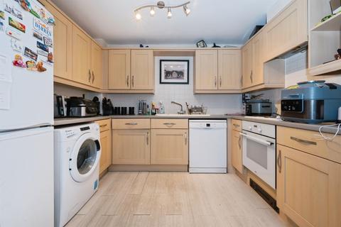 2 bedroom apartment for sale, Langstaff Way, Southampton