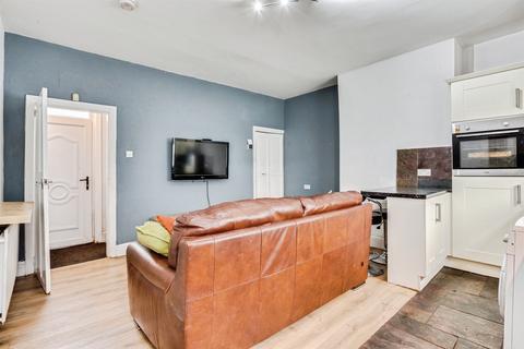 2 bedroom semi-detached house for sale, Old Bank Road, Earlsheaton, Dewsbury