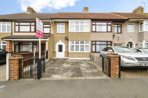 Rothbury Avenue, Rainham