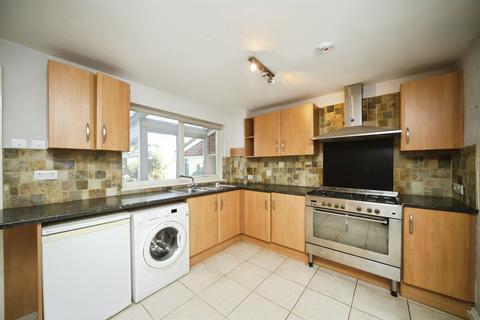 undefined, Broughton Close, Taunton
