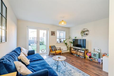 2 bedroom terraced house for sale, Bowles Close, North Bersted, Bognor Regis