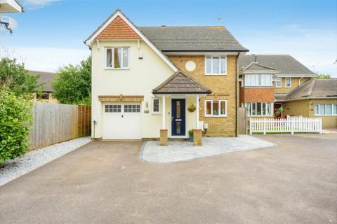 undefined, Balsam Close, Walnut Tree, Milton Keynes