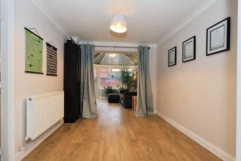 4 bedroom detached house for sale, Alder Avenue, Kidderminster