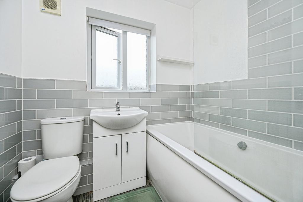 Bathroom W/C