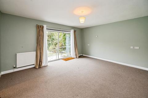 2 bedroom apartment for sale, Coulson Way, Burnham, Slough
