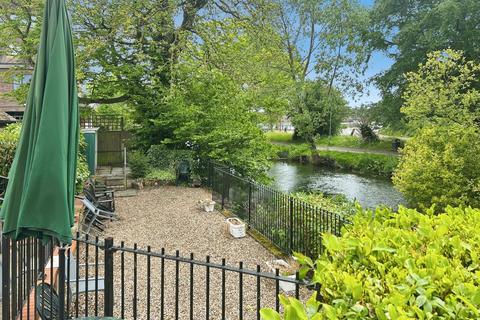 1 bedroom retirement property for sale, Archers Court, Salisbury
