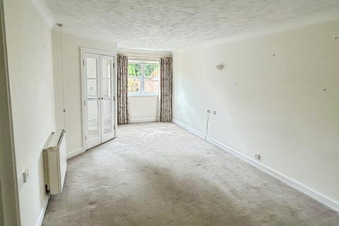 1 bedroom retirement property for sale, Archers Court, Salisbury
