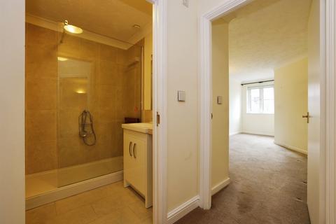 1 bedroom retirement property for sale, Archers Court, Salisbury