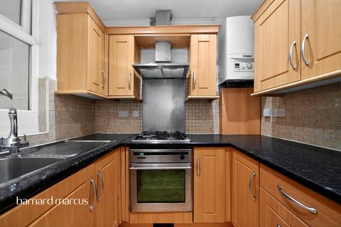 3 bedroom semi-detached house for sale, Wentworth Road, Barnet