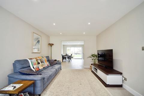 4 bedroom detached house for sale, Tatsfield Avenue, Nazeing, Waltham Abbey