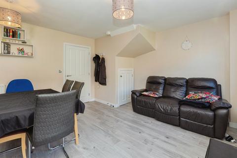 2 bedroom terraced house for sale, Morello Close, Aylesbury