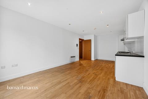 1 bedroom flat for sale, Waterworks Yard, Croydon