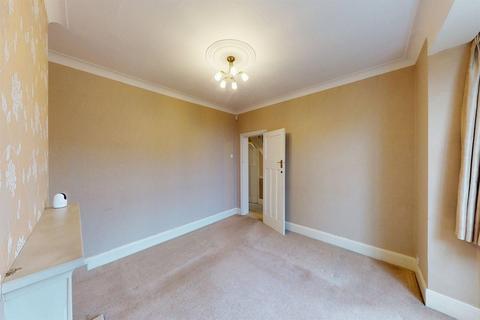 undefined, Palmerston Road, Buckhurst Hill, IG9
