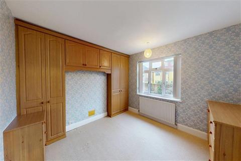undefined, Palmerston Road, Buckhurst Hill, IG9