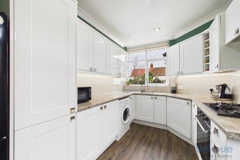 3 bedroom semi-detached house for sale, Lincoln Avenue,  Thornton Cleveleys, FY5