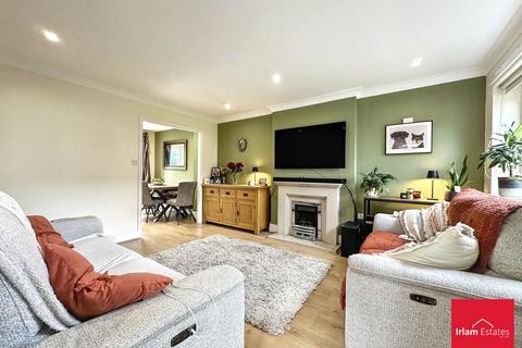 3 bedroom end of terrace house for sale, Calamanco Way, Irlam, M44