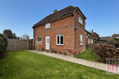 3 bedroom end of terrace house for sale, Cornwallis Cottages, Heath Road, Linton, Maidstone, Kent ME17 4NR