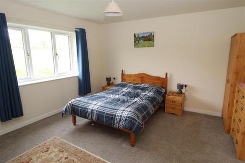 4 bedroom detached house to rent, Morchard Bishop, Crediton