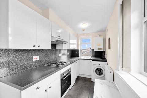 1 bedroom flat for sale, Main Street, Winchburgh, EH52