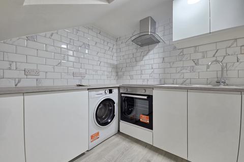 1 bedroom flat to rent, Sutherland Avenue, W9
