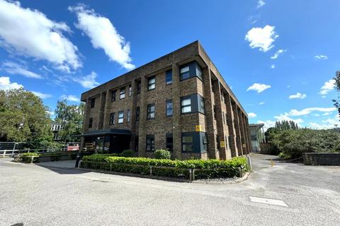 undefined, Rockingham Road, Uxbridge UB8