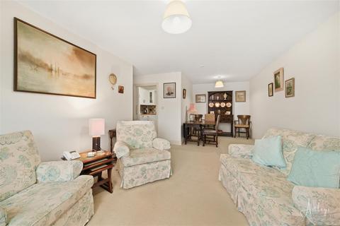 2 bedroom retirement property for sale, Clyne Common, Swansea