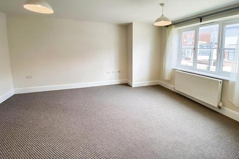 2 bedroom flat for sale, Blakeney Court, Northfield Road, Harborne, Birmingham, B17 0TZ