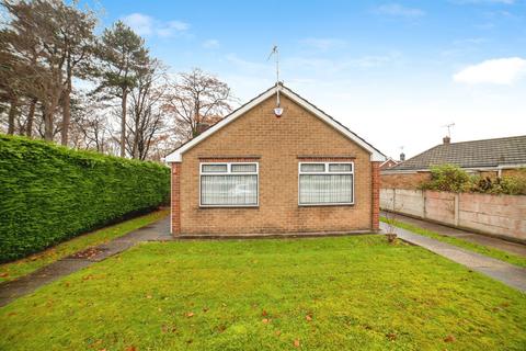 3 bedroom detached bungalow for sale, Pennine Drive, Alfreton DE55