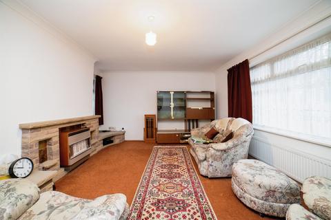 3 bedroom detached bungalow for sale, Pennine Drive, Alfreton DE55