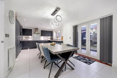 4 bedroom detached house for sale, Forbes Avenue, Melton Mowbray, LE13