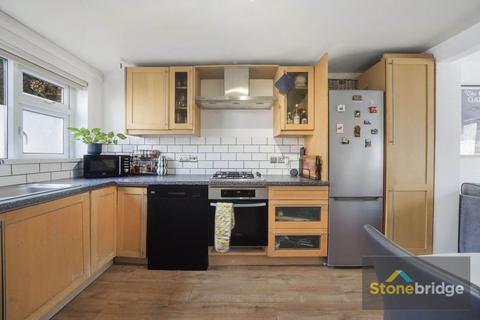 2 bedroom terraced house for sale, Claughton Road, London, E13