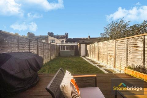 2 bedroom terraced house for sale, Claughton Road, London, E13