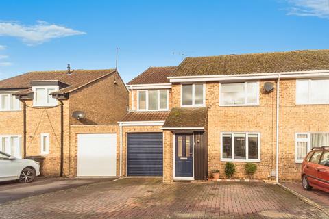 undefined, Sevenfields, Highworth, Swindon