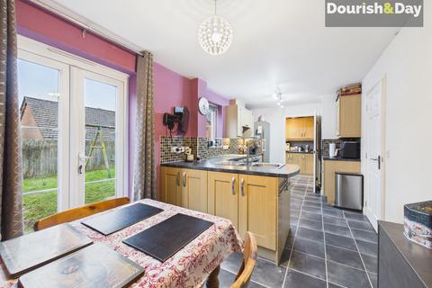 4 bedroom detached house for sale, Sandbrook Close, Market Drayton TF9