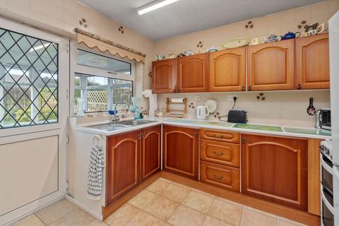2 bedroom semi-detached bungalow for sale, Dounrey Close, Fearnhead, WA2