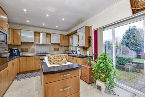 4 bedroom semi-detached house for sale, Alexandra Avenue, Harrow, HA2