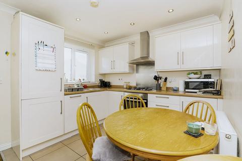 2 bedroom end of terrace house for sale, Malbrook Road, Norwich