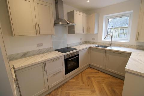 3 bedroom terraced house for sale, Old Wrexham Road, Gresford, Wrexham