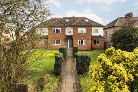 2 bedroom property for sale, Flat 6, 141 Headstone Lane, Harrow, HA2 6LX