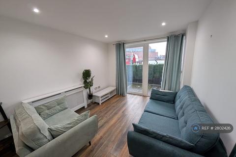 2 bedroom flat to rent, Viridian Apartments, London, SW8