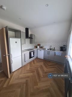 4 bedroom flat to rent, Congresbury, Bristol, BS49