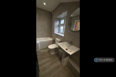4 bedroom flat to rent, Congresbury, Bristol, BS49