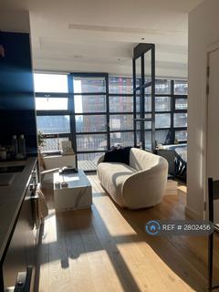 Studio to rent, Defoe House, London City Island, E14