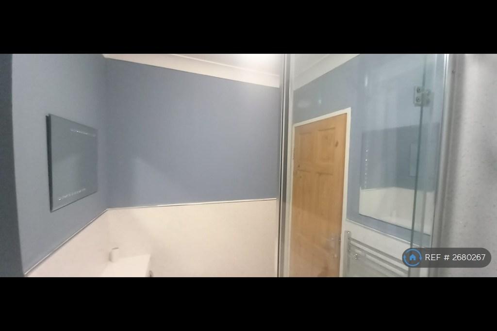 Bathroom 3