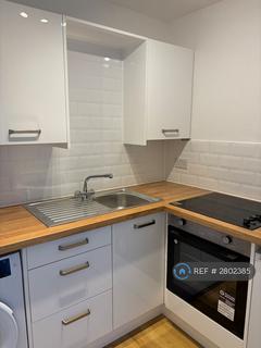 2 bedroom flat to rent, Andrews Street, Paisley, PA3