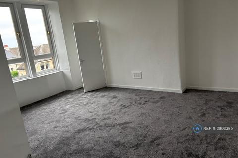2 bedroom flat to rent, Andrews Street, Paisley, PA3