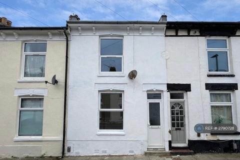 2 bedroom terraced house to rent, Owen St, Southsea, PO4