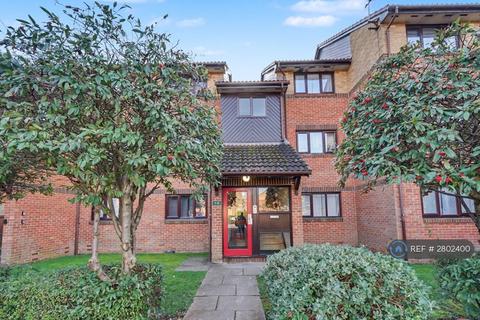 1 bedroom flat to rent, Pavilion Way, Edgware, HA8