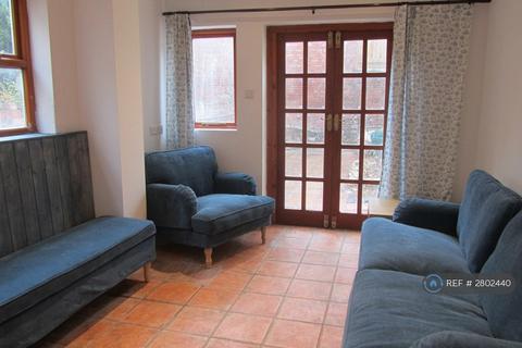 6 bedroom terraced house to rent, Brynland Avenue, Bristol, BS7