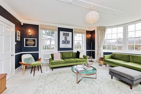 undefined, Brent Hill, Faversham